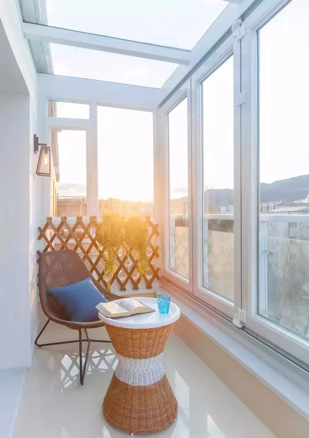 买房一定要有个露台,这样一装非常漂亮,让人天天看都不会腻!