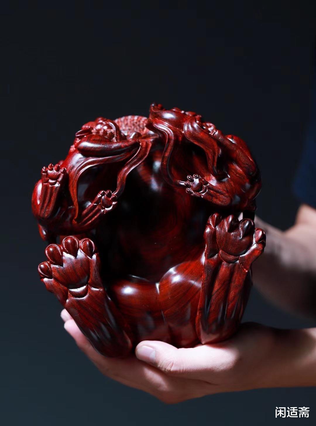 小叶紫檀|雅室清赏,小叶紫檀,瑞狮踩球