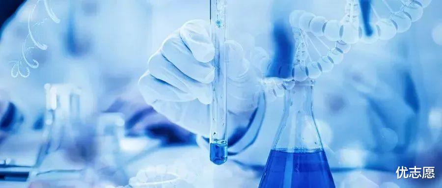 法学|这几个专业已经严重饱和，难就业市场行情差，23届高考生谨慎报考！