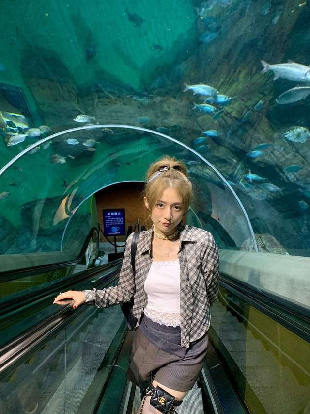 李诞|李诞前妻黑尾酱近照曝光,曾挂东亚病夫牌匾,网友误以为是日本人