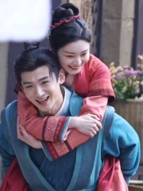 宋轶|宋轶与白敬亭恋情后续!亲妈手滑点赞准女婿,网传双方见过父母