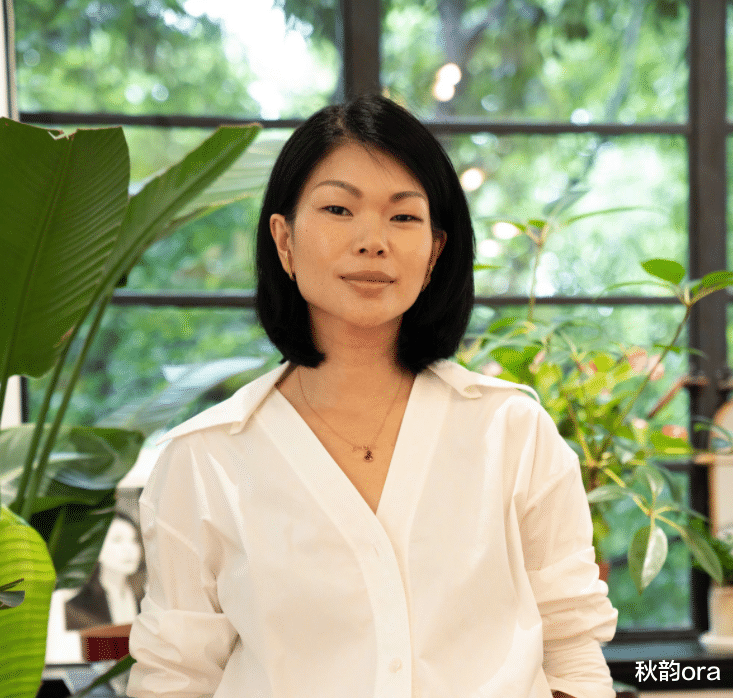 吕燕|超模吕燕：被身边人嫌弃，嫁法国贵族后被宠成公主，儿子成她骄傲