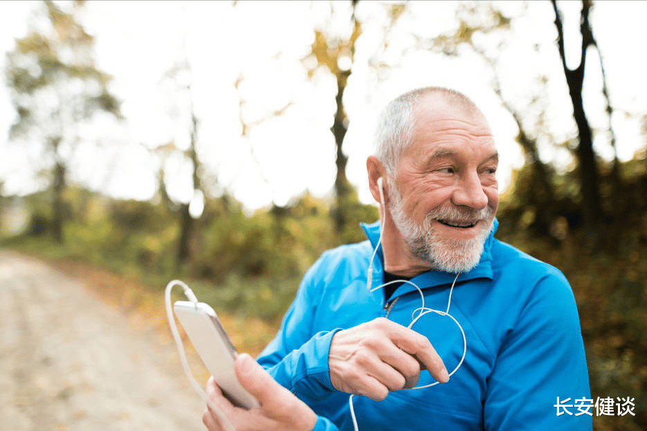 桑螵蛸|人到中年血液粘稠，莫慌！多吃此菜，血管畅通无阻，早吃早健康