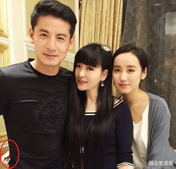 钱泳辰|钱泳辰吕一何艾合照曝光，合伙人站位不避嫌，网友：像极了马蓉