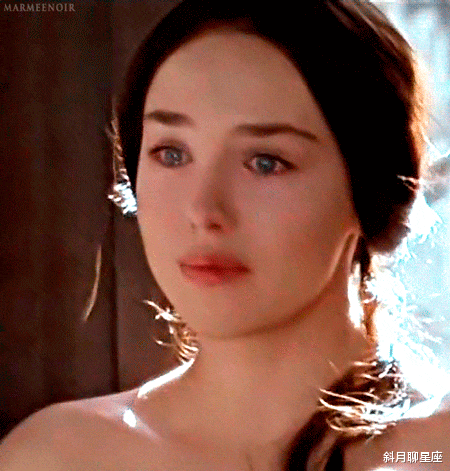 谭松韵|8位天生不显老的演员,人到中年看上去依然像20岁,适合演少女