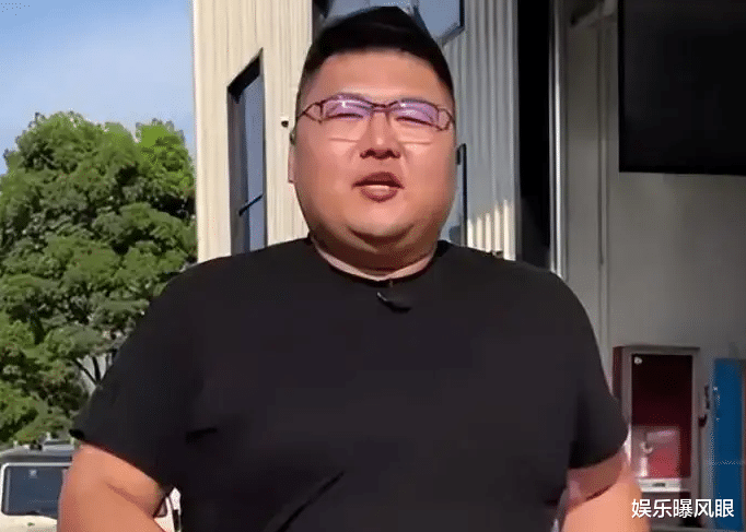 千万网红猴哥为维权事件道歉,企图借公益洗白,网友:早就取关了