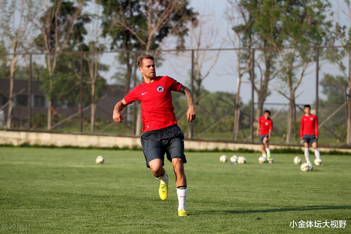 辽足|12场0球！前金靴外援：被“骗”到辽足，沈阳不错，赚得多但保密