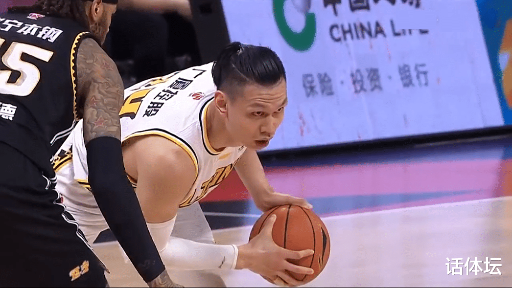 辽宁男篮|CBA冠军点！4大悍将创纪录，王博罕见怒斥新星，莫兰德接近FMVP！