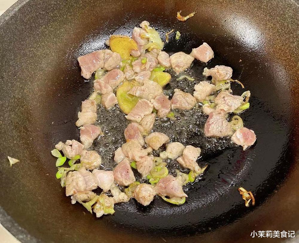 养脑就是养命,建议中老年多吃这5样,都是大脑最爱,脑力更充沛