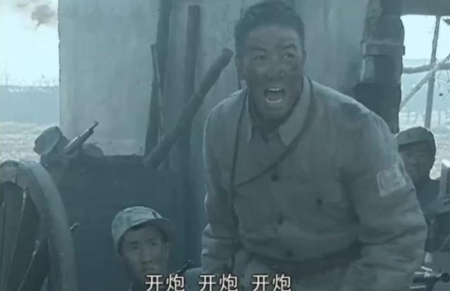 李沁|同样是喊“开炮”，旧版李云龙撕心裂肺，而新版李云龙是困了吗？