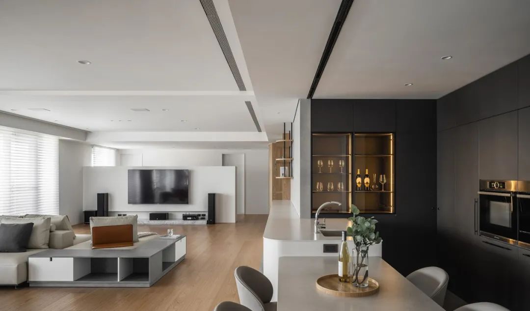 120m2原木+极简：入住2年还整洁如新，有娃的家庭快看！