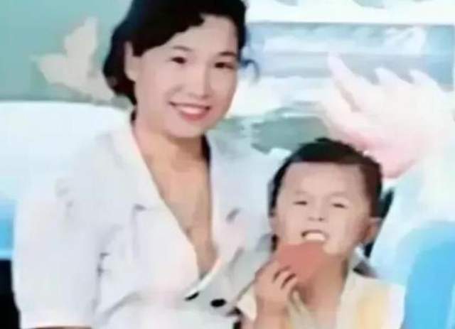 杜新枝|心虚了？杜新枝回复网友后却删除掉部分评论，回复内容自相矛盾