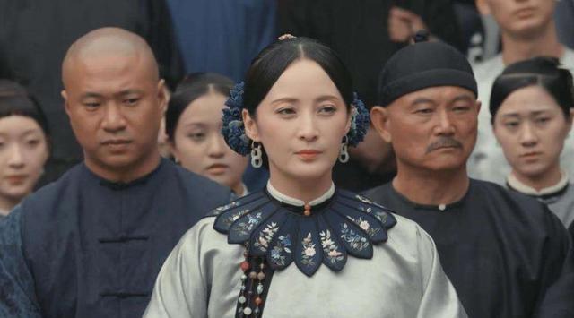 明星 好笑又心疼，明明是花容月貌的女明星，却个个都被离奇造型给坑了