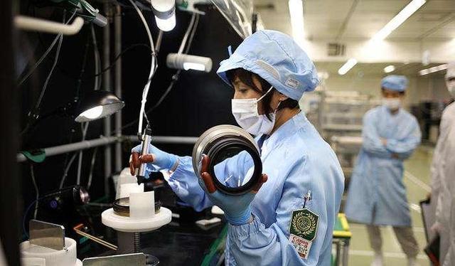 佳能|佳能珠海工厂关闭，30年老员工拿到150万赔偿，对此网友展开讨论