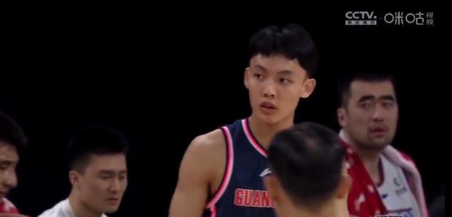 费迪南德|威姆斯进球后莱多尴尬，徐杰三犯后导播期待汤杰，杜锋信任迎回报