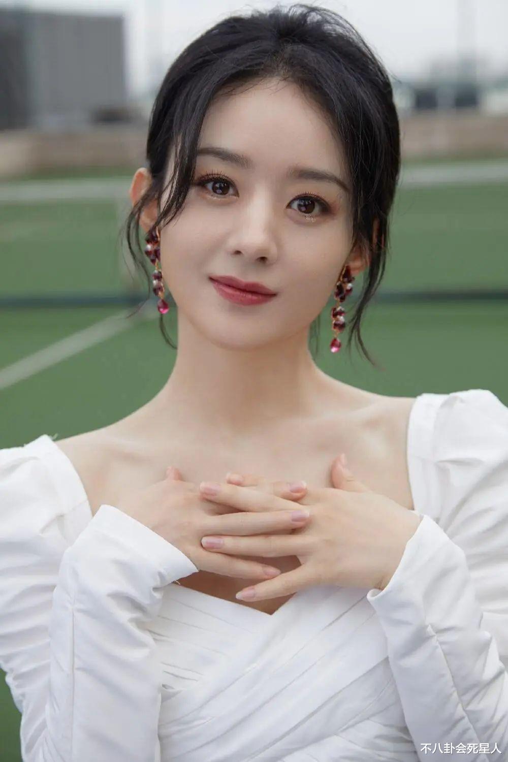 Angelababy|小屁屁的杨幂、五五开的杨颖，85后名花旦的身材缺点太明显了