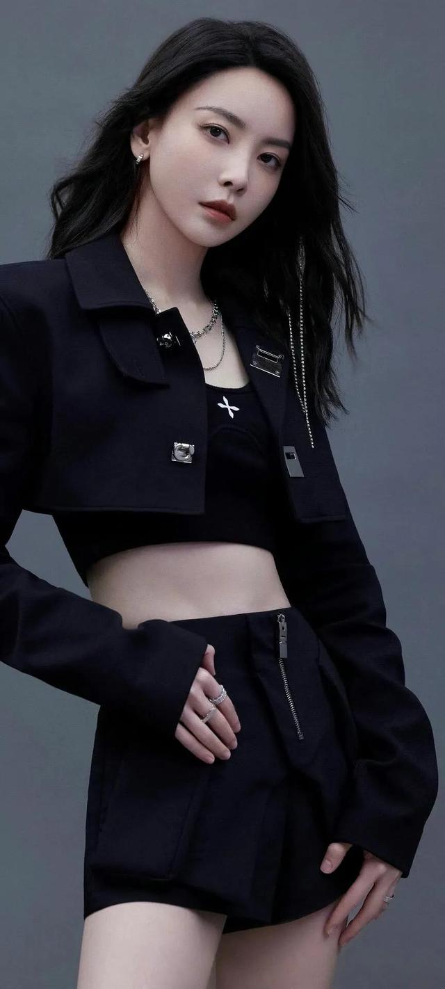 任嘉伦|于文文,完美身材