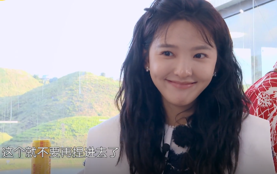 尹正|中餐厅6：尹正的双下巴，殷桃的脸，湖南台这档综艺的滤镜好真实