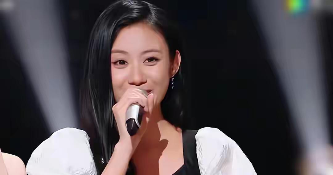 黄霄云|黄霄云希林娜依·高又当导师又上春晚,伍珂玥却不见踪影,为啥