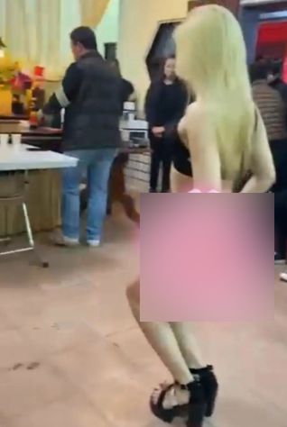 河北婚礼1段女子“不雅”视频全网疯传:低俗成瘾,正在蔓延