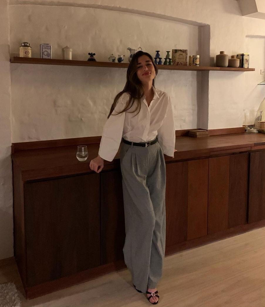 佩服巴黎女人，她明明是个“女牙医”，却比一般博主都会打扮