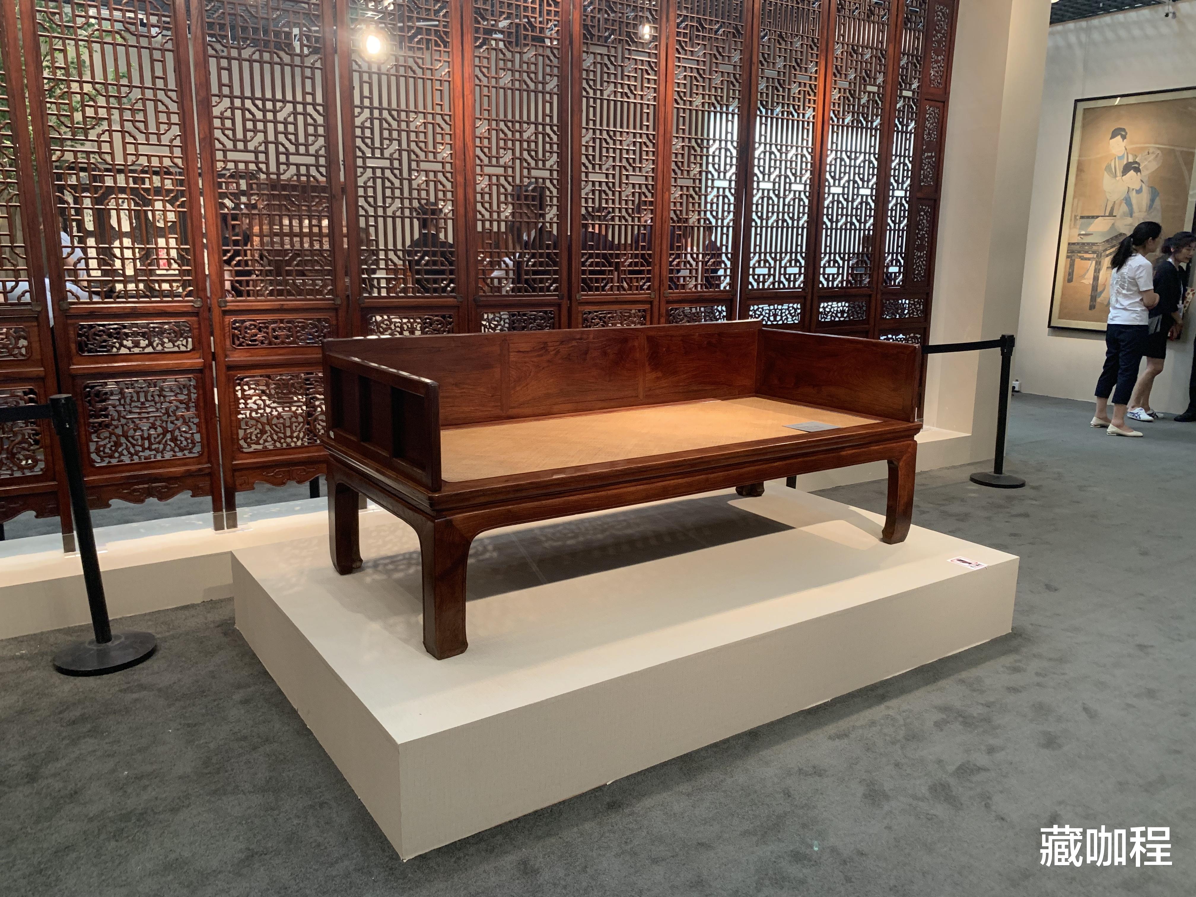 |动辄几百上千万，各式各样黄花梨罗汉床重器