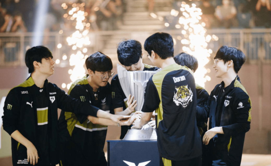 银行|LOL职业选手溢价太高？选手工资泡沫化，投资太大的队伍都在亏损