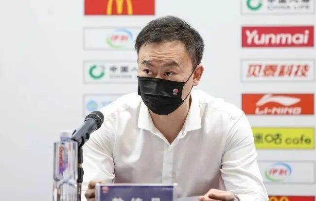 刘维伟|刘维伟也下课！主动提出辞职，不满球队外援引进态度？