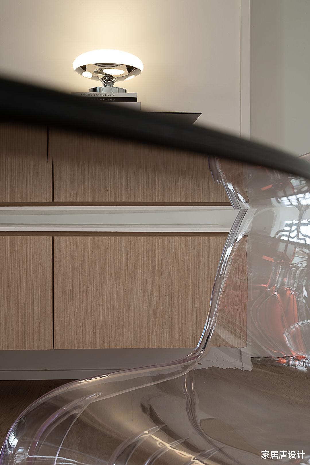 90后小夫妻，用生动和活力勾勒空间，营造甜蜜的三口小窝