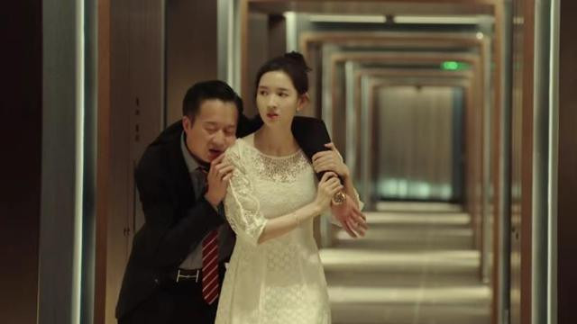 纵有疾风起|《纵有疾风起》：唐尘到最后也猜不到，烁冰是如何拿下黄耀祖