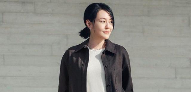 小S|小S沉默多日复出代言，两女儿受影响活动停滞