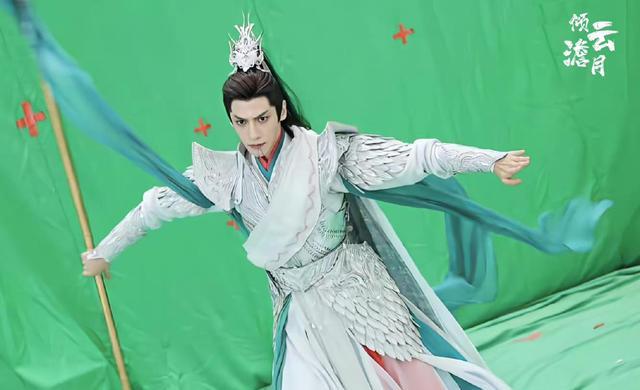 罗云熙|《长月烬明》绝美的中式置景,罗云熙引资能力强,明年年初播出!