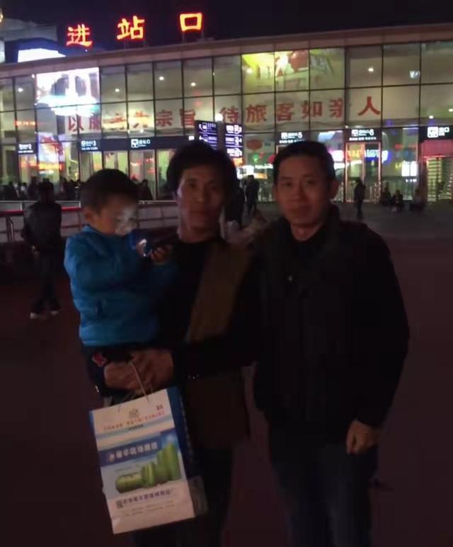 杜小华|感动！孙海洋再为杜小华发声，晒寻子旧照，憔悴身影引网友泪目