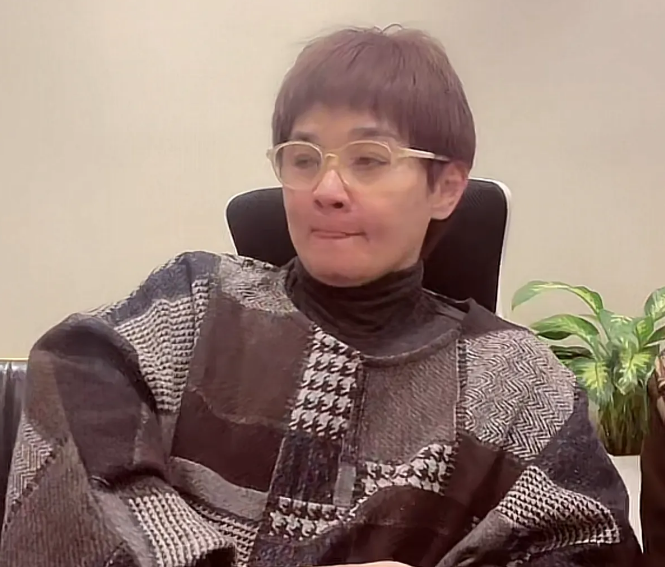 周杰伦|柯以敏直播，公屏上都是嘲讽！冯巩徒弟曹随风：这样我放心了