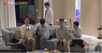 张远|过气男星集体营业:今天,谁都挡不住他们翻红