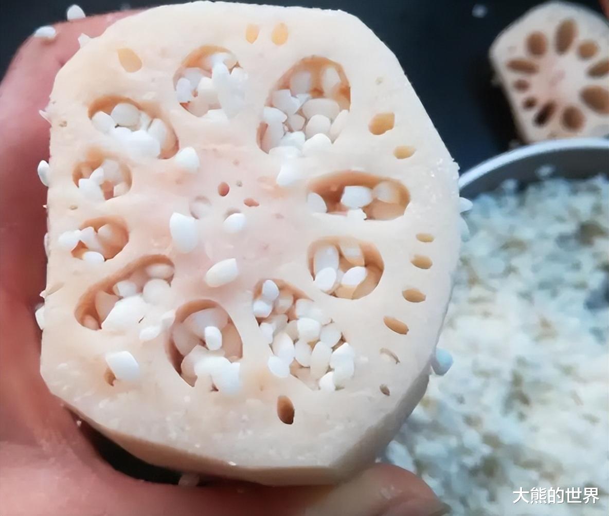 秋燥|秋燥伤肺！无论男女，都要常吃5种“润肺食材”，护好肺好过秋