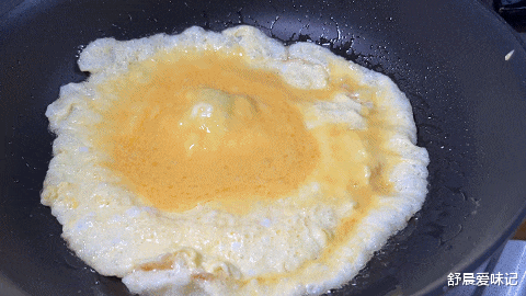 肿瘤|西红柿煎蛋汤在家也能做，煎鸡蛋外焦里嫩，汤鲜味美，很适合秋冬季节