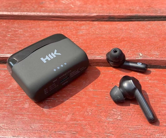 蓝牙耳机|华为mate9用什么蓝牙耳机好,3 款平价蓝牙耳机可替代 AirPods