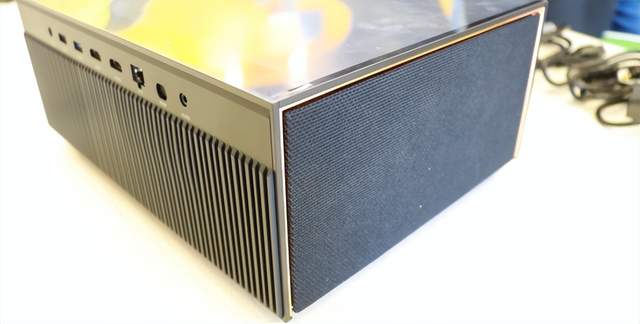 华为Nova|大眼橙X20投影入手实测：真正的旗舰性价比家庭影院？