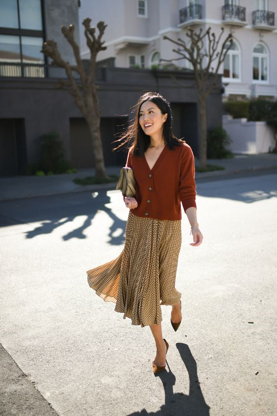 穿衣搭配|这位博主的职场堪称典范,常年高跟鞋+纯色系搭配,优雅又大方