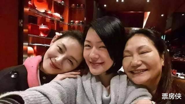 新蝙蝠侠|和汪小菲离婚两个月嫁53岁过气韩流偶像，45岁大S图什么？