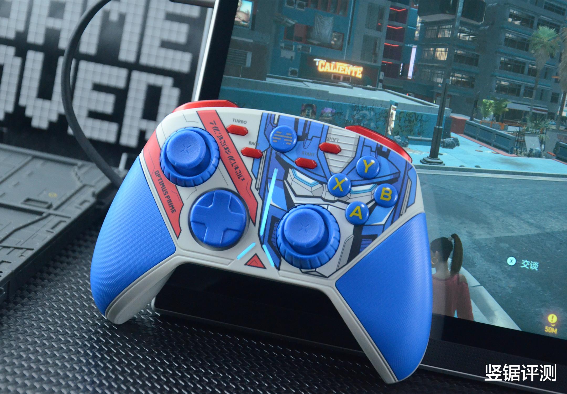 变形金刚|拥有“变速旋钮”的国产游戏手柄:北通阿修罗3变形金刚限定版评测