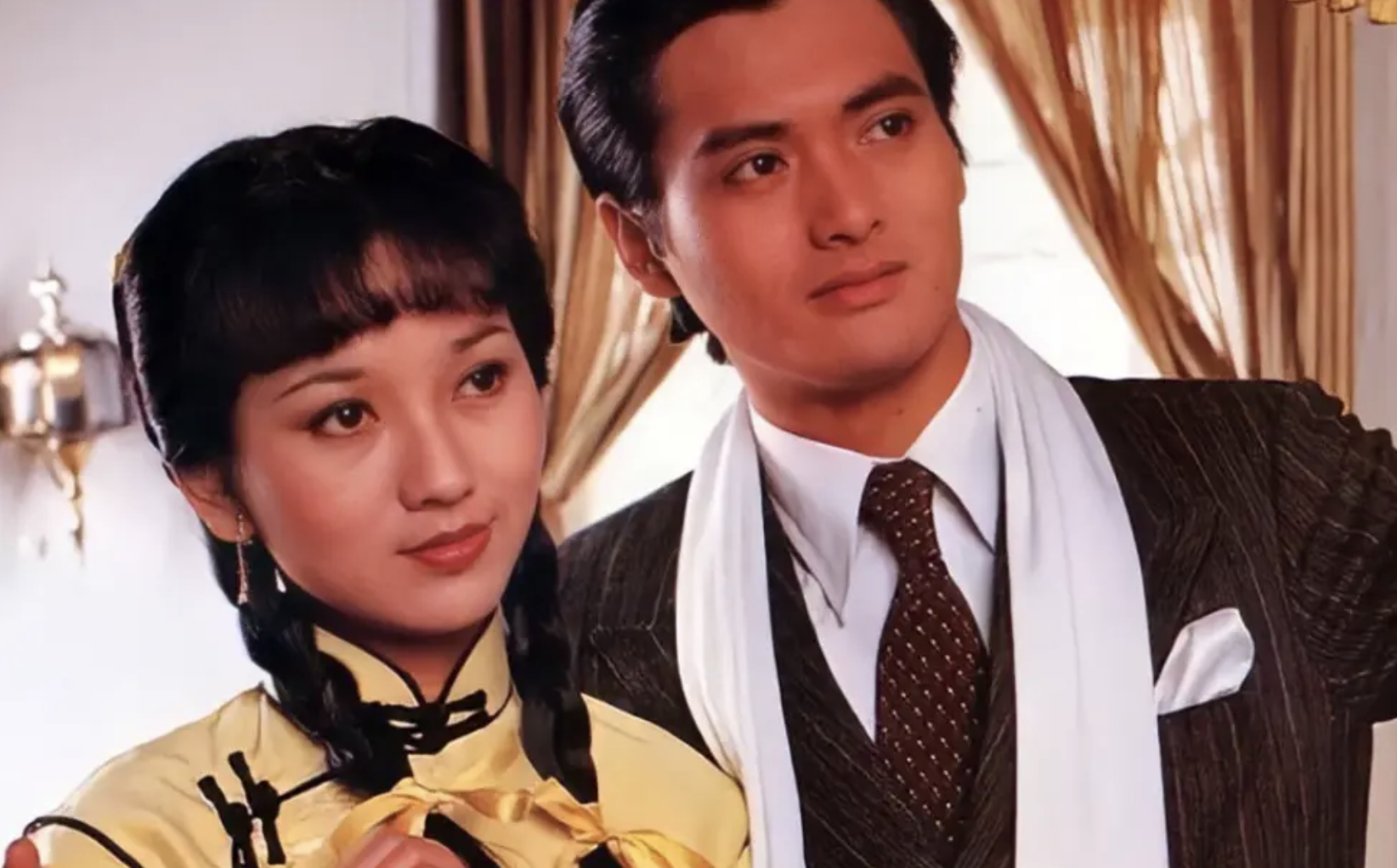 蔡少芬|赵雅芝晒69岁庆生照,被35岁小儿子亲吻脸颊,母子同框像姐弟