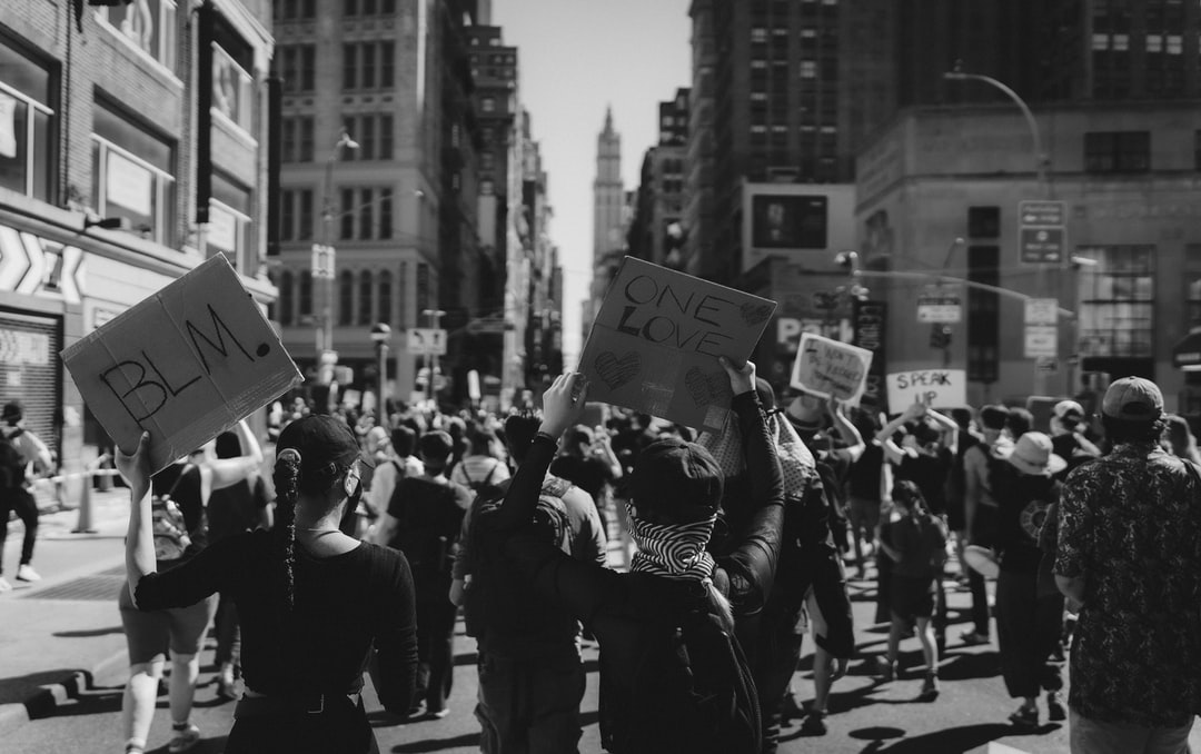 贾琏|职场上的专业知识越丰富,对你的发展越有利