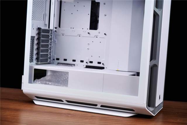 海盗船|12代酷睿装机分享,看美商海盗船iCUE 5000T 怎么“一网打尽”