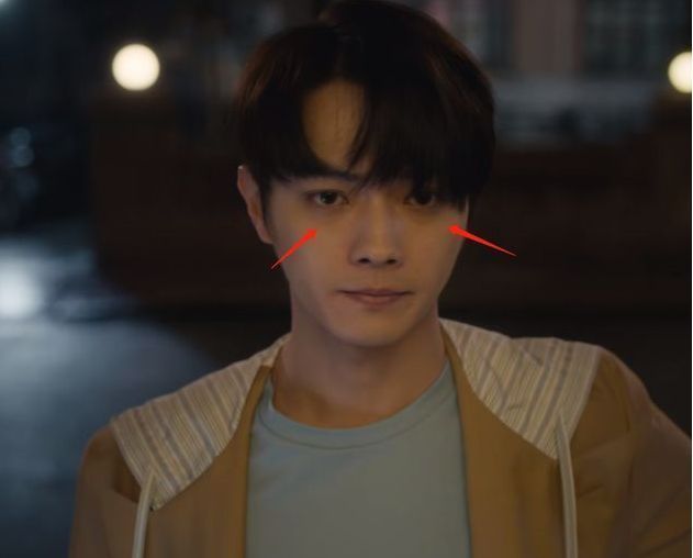 杨幂|《爱的二八定律》开播,杨幂浓妆被指油腻,与许凯同框好显老