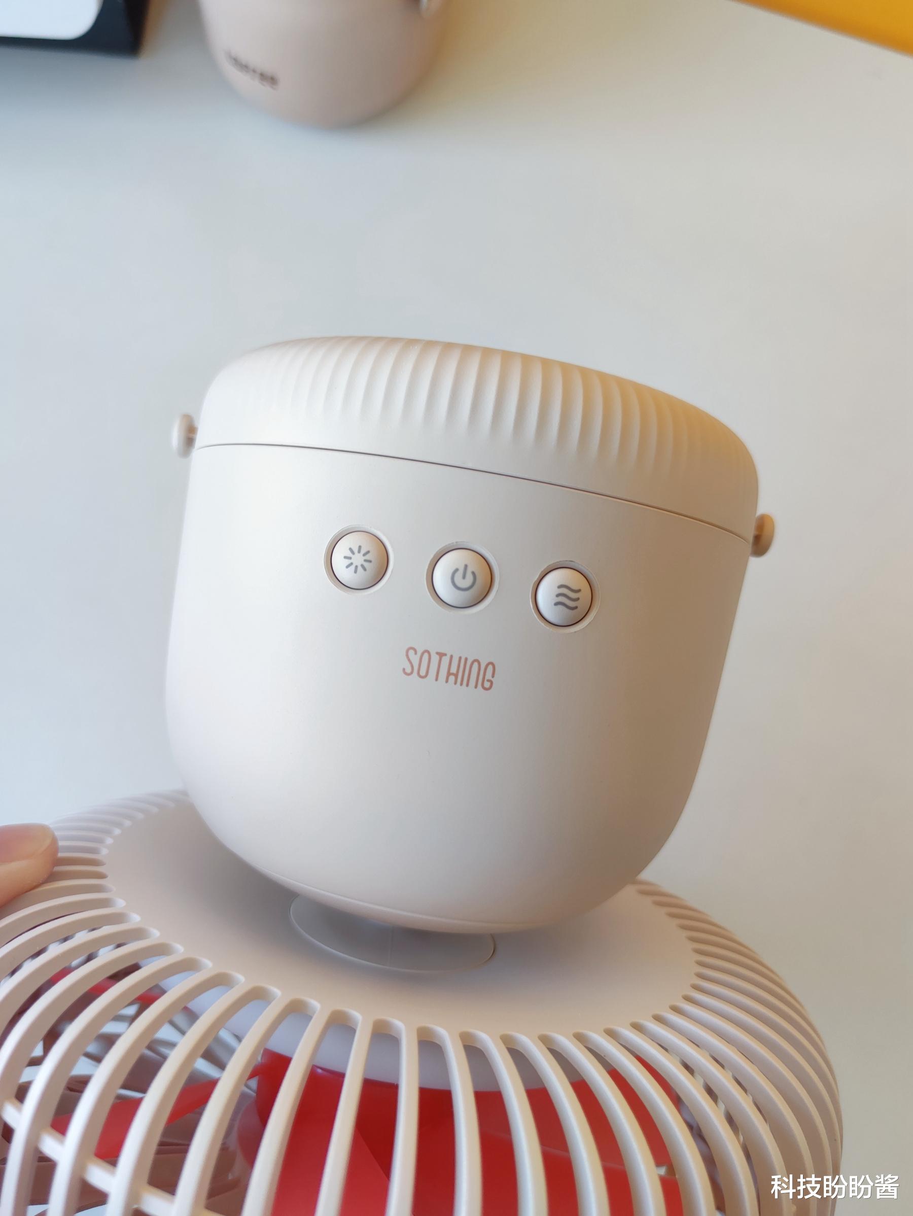 解暑好物|可壁挂、可桌面、可悬挂,手捧花风扇