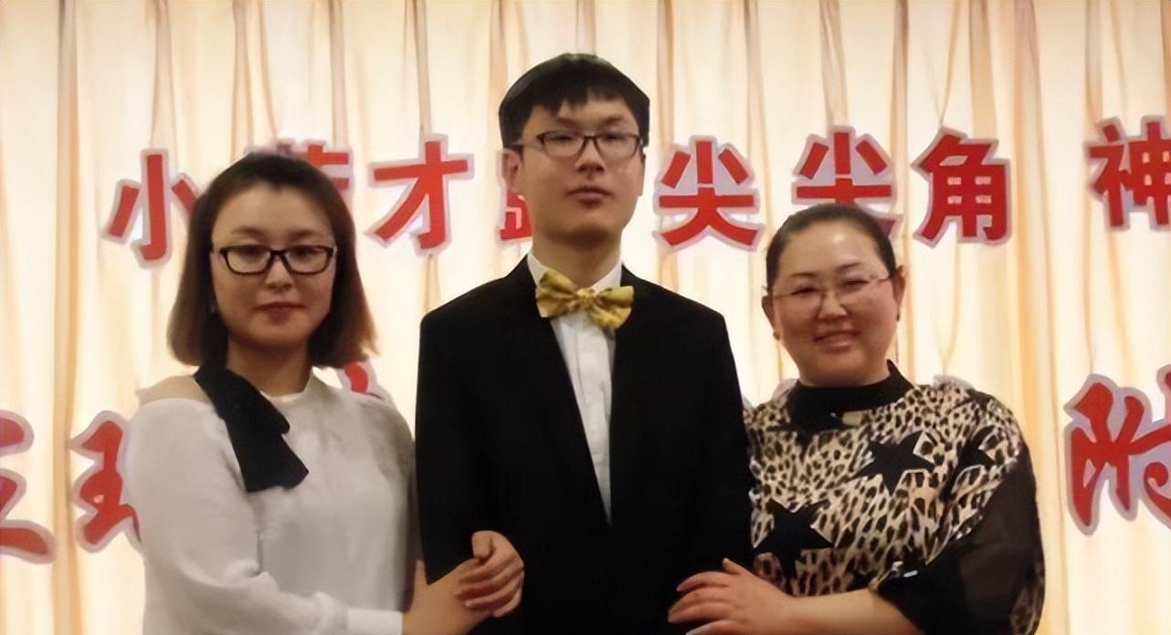 辽宁3岁聋哑男童突然开口说话,听到孩子说的内容,父母吓坏