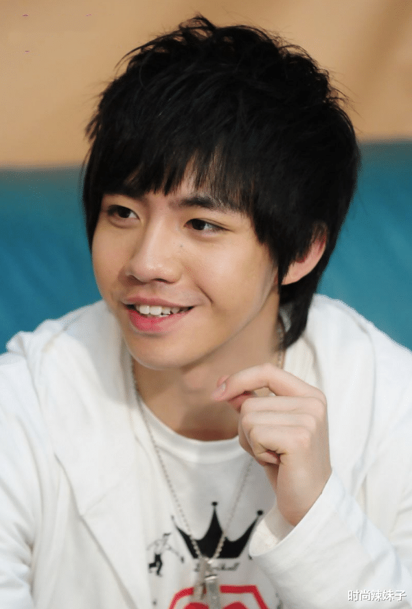 俞灏明|32岁俞灏明整容成功归来,颜值超越端木磊时期,还以为是韩国欧巴