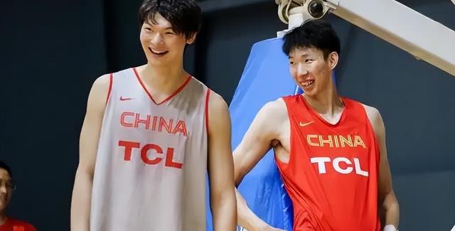 上海男篮|上海男篮正式报价周琦！睢冉重施故伎李春江打造豪华内线